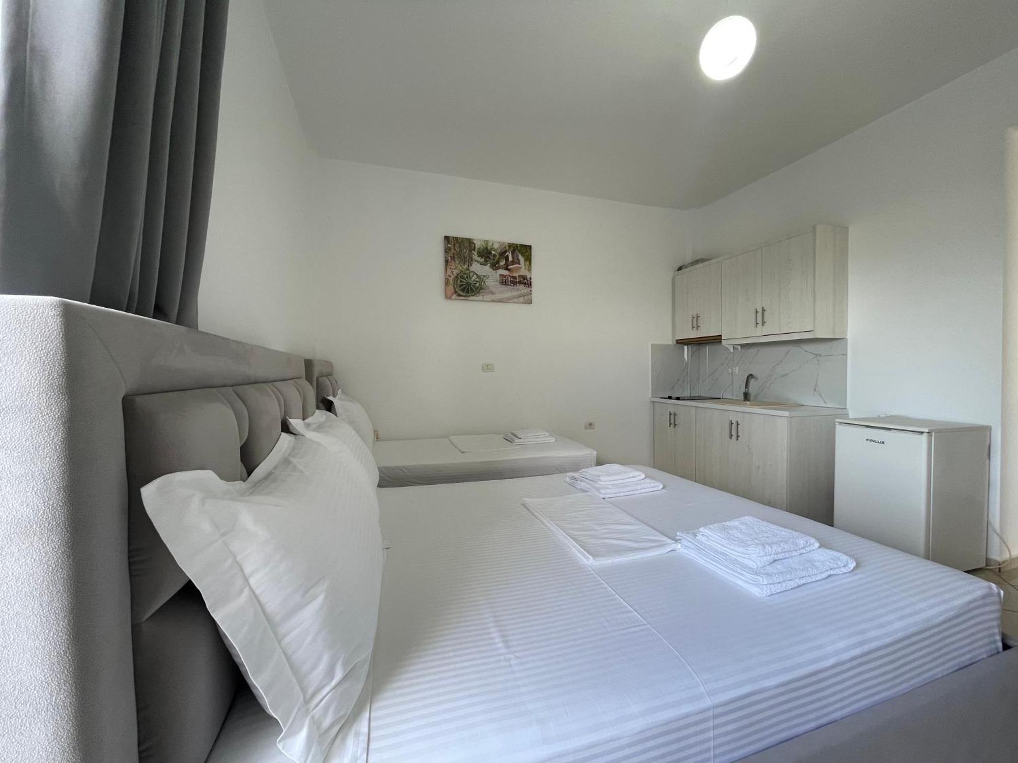 Joni Apartments Ksamil Ngoại thất bức ảnh